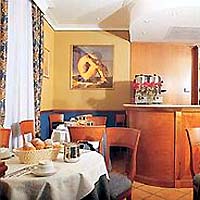 4 photo hotel HOTEL LIRICO, Rome, Italy