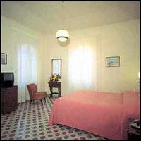 3 photo hotel TIRRENO HOTEL, Rome, Italy
