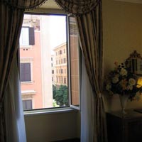 7 photo hotel LES CHAMBRES D OR, Rome, Italy