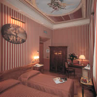 4 photo hotel INN AT THE SPANISH STEPS, Rome, Italy