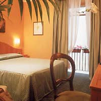 3 photo hotel HOTEL DE PETRIS, Rome, Italy